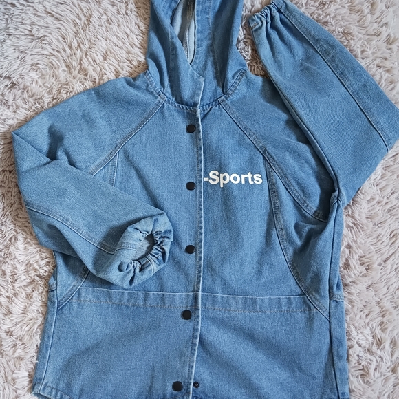 Jean jacket - Picture 3 of 4